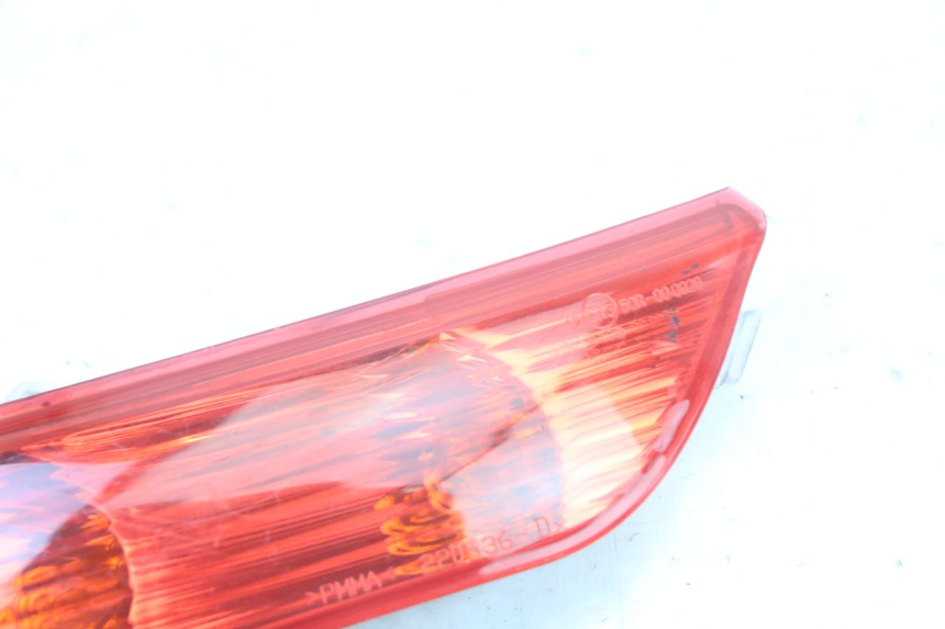 photo de INTERMITENTE TRASERO DERECHO PIAGGIO XEVO - X EVO 125 (2007 - 2016)