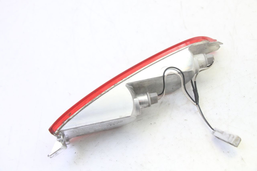 photo de INTERMITENTE TRASERO DERECHO PIAGGIO XEVO - X EVO 125 (2007 - 2016)