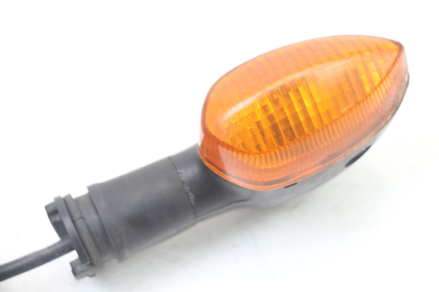 photo de TRASERO DERECHO INTERMITENTE YAMAHA FZ6 FAZER S2 600 (2007 - 2011)