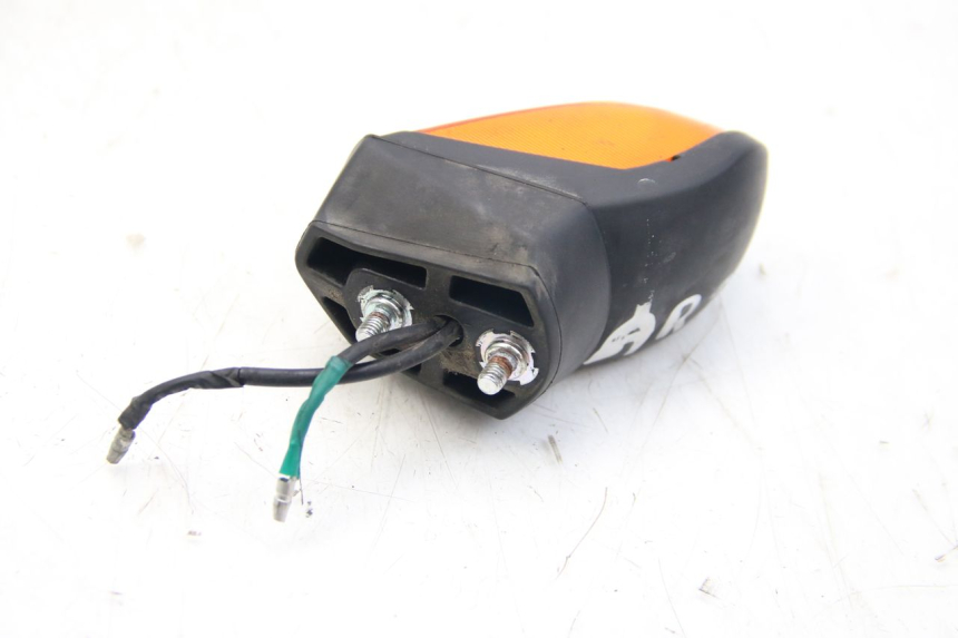 photo de INTERMITENTE TRASERO DERECHO YAMAHA HW XENTER 125 (2011 - 2017)