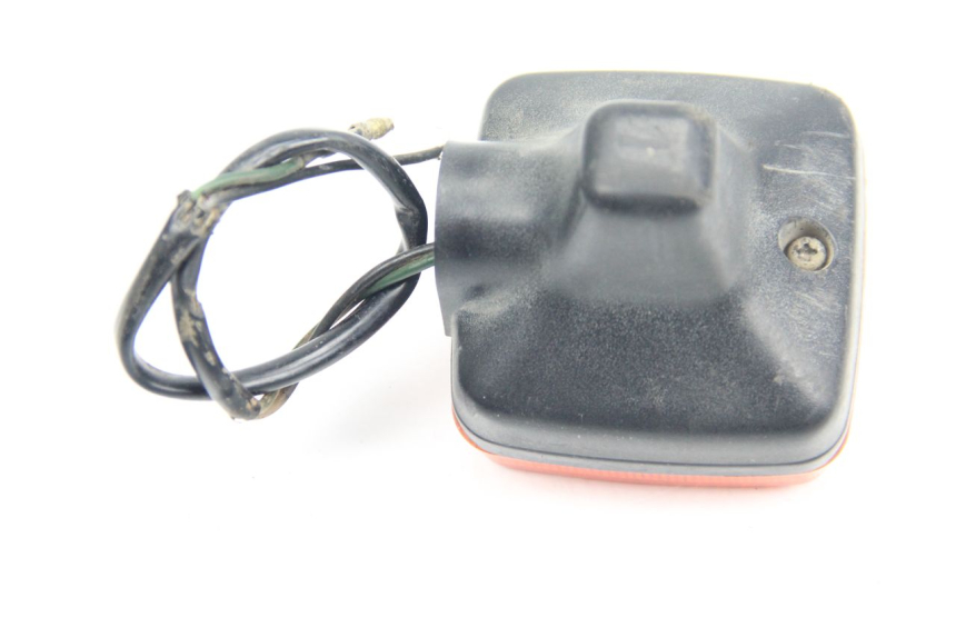 photo de TRASERO DERECHO INTERMITENTE YAMAHA TW 125 (1998 - 2002)