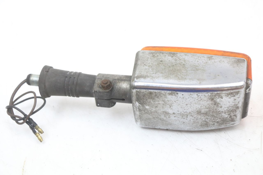 photo de TRASERO DERECHO INTERMITENTE YAMAHA XJ F 900 (1983 - 1994)