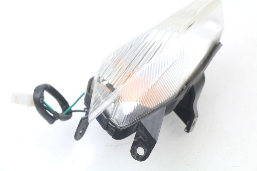 photo de INTERMITENTE TRASERO DERECHO YAMAHA XP T-MAX TMAX ABS 530 (2012 - 2015)