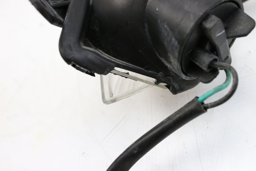photo de INTERMITENTE TRASERO DERECHO YAMAHA XP T-MAX TMAX ABS 530 (2012 - 2015)