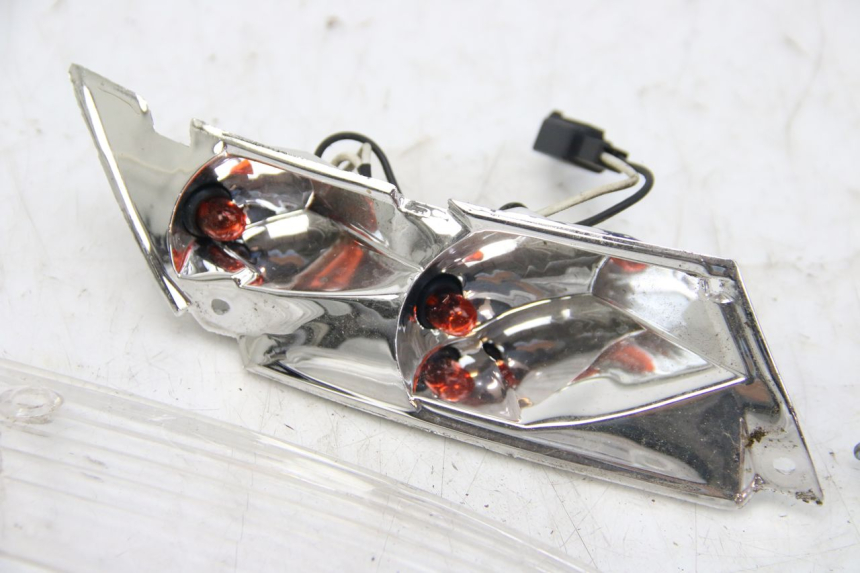 photo de INTERMITENTE TRASERO DERECHO PIAGGIO ZIP 4T 50 (2018 - 2020)