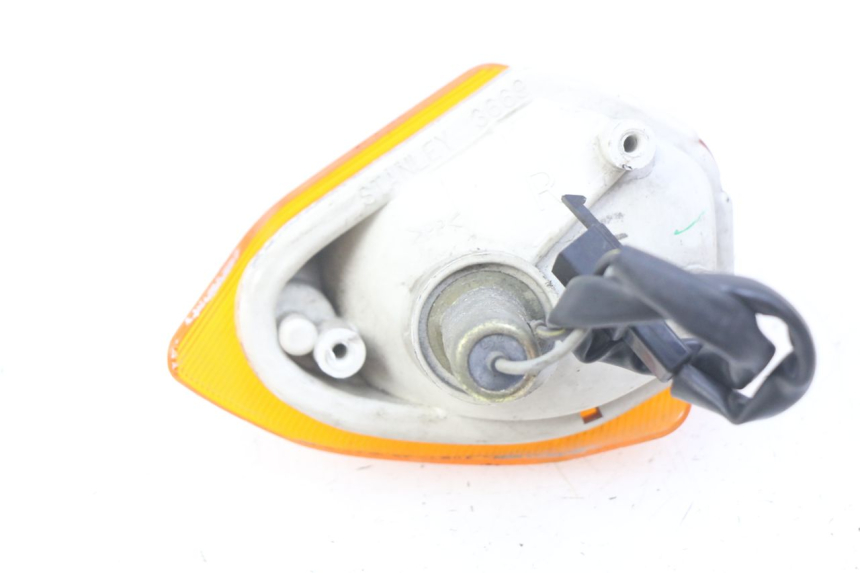 photo de INTERMITENTE TRASERO DERECHO KAWASAKI ZZR 600 (1995 - 2004)