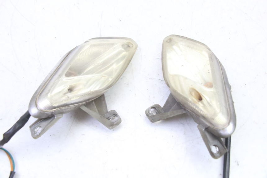 photo de TRASERO INTERMITENTE SYM FIDDLE 2 S 125 (2012 - 2014)