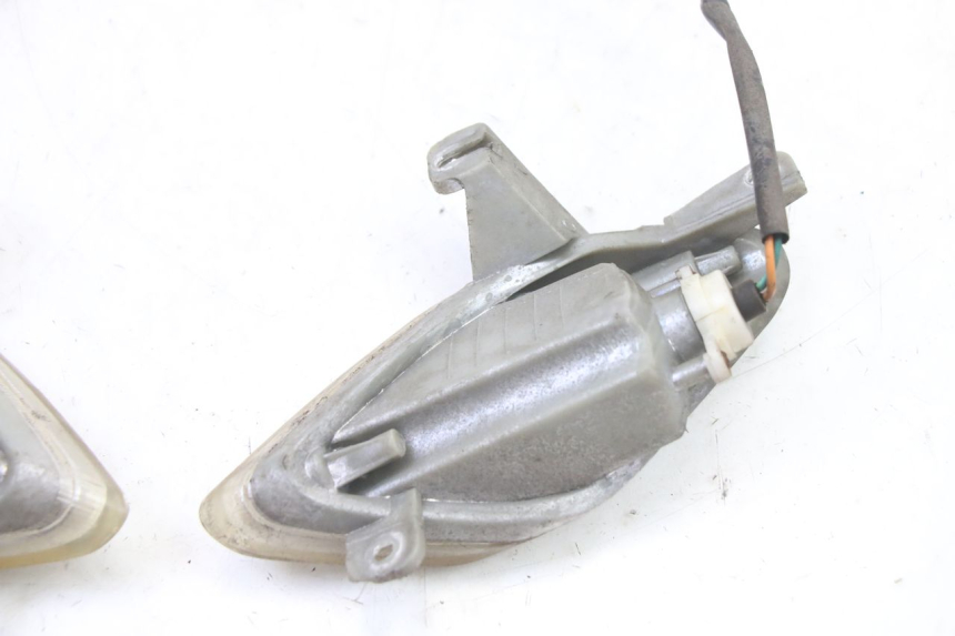 photo de TRASERO INTERMITENTE SYM FIDDLE 2 S 125 (2012 - 2014)
