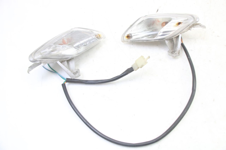 photo de TRASERO INTERMITENTE SYM FIDDLE 125 (2008 - 2010)