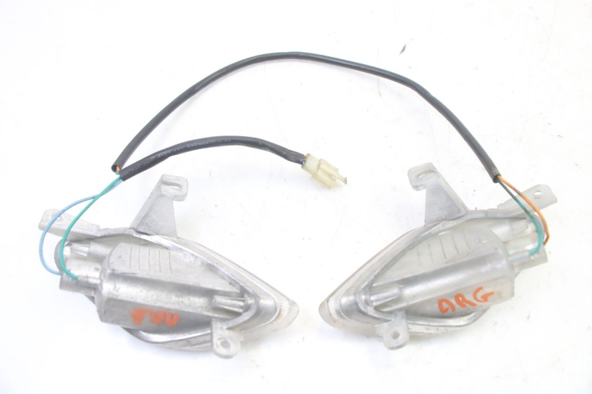 photo de TRASERO INTERMITENTE SYM FIDDLE 125 (2008 - 2010)