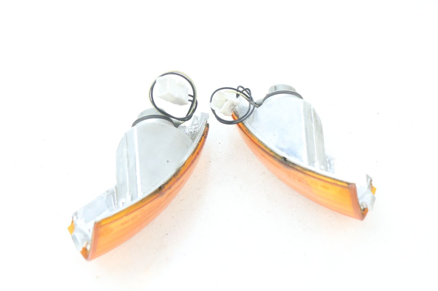 photo de INTERMITENTE TRASERO PIAGGIO FLY 2T 50 (2004 - 2017)