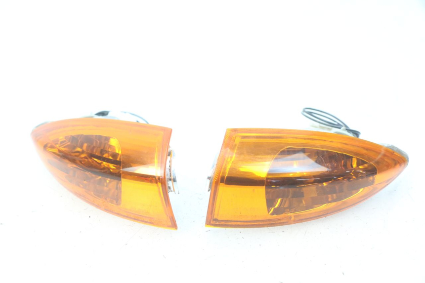 photo de INTERMITENTE TRASERO PIAGGIO FLY 100 (2006 - 2010)
