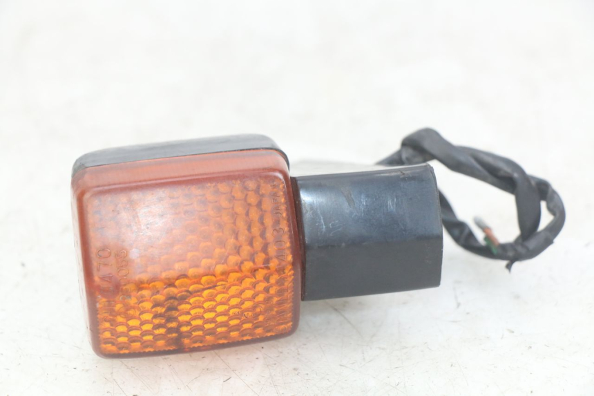 photo de INTERMITENTE TRASERO IZQUIERDO HONDA CBR F SC25 1000 (1989 - 1992)