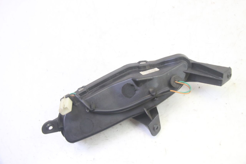 photo de INTERMITENTE TRASERO IZQUIERDO PEUGEOT DJANGO 4T 50 (2014 - 2019) - Otra perspectiva