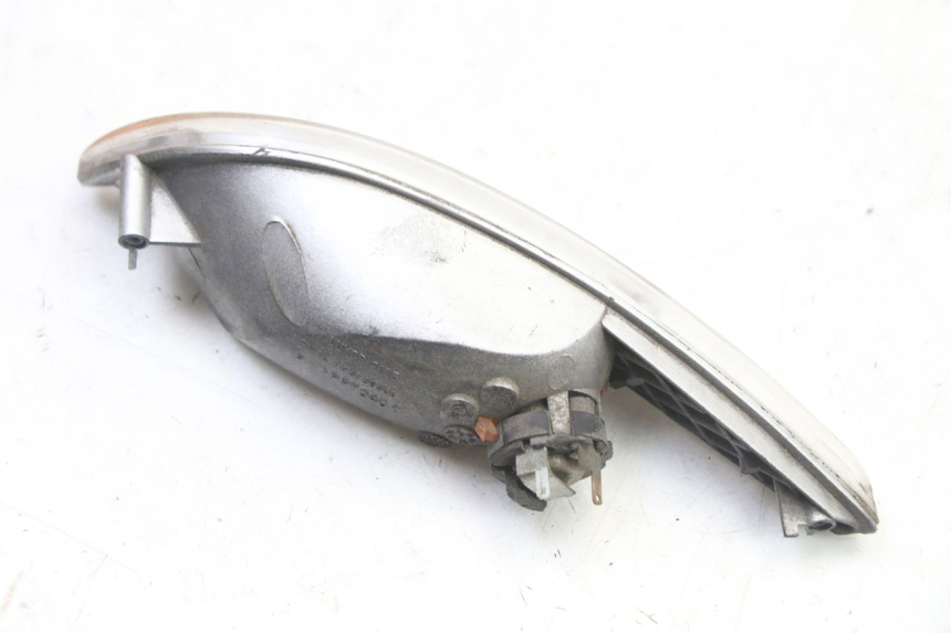photo de TRASERO IZQUIERDO INTERMITENTE PEUGEOT ELYSEO 125 (1999 - 2004)