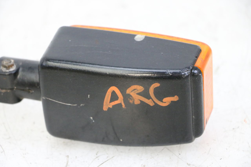 photo de TRASERO IZQUIERDO INTERMITENTE YAMAHA FJ 36Y 1100 (1984 - 1985)