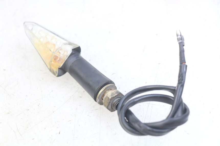 photo de INTERMITENTE TRASERO IZQUIERDO NECO GPX 4T 50 (2018 - 2022)