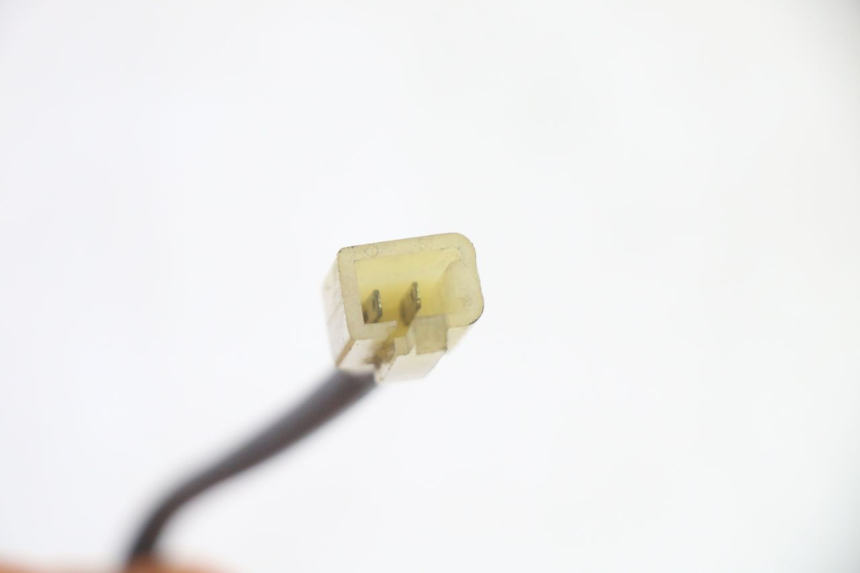 photo de TRASERO IZQUIERDO INTERMITENTE KAWASAKI GPZ RX 1000 (1986 - 1988) - Vista general del producto