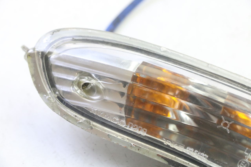 photo de TRASERO IZQUIERDO INTERMITENTE KYMCO GRAND DINK 125 (2008 - 2014)