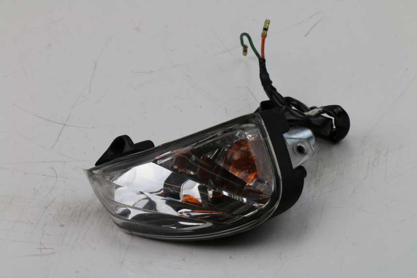 photo de TRASERO IZQUIERDO INTERMITENTE HONDA PCX (JF28) 125 (2009 - 2011)
