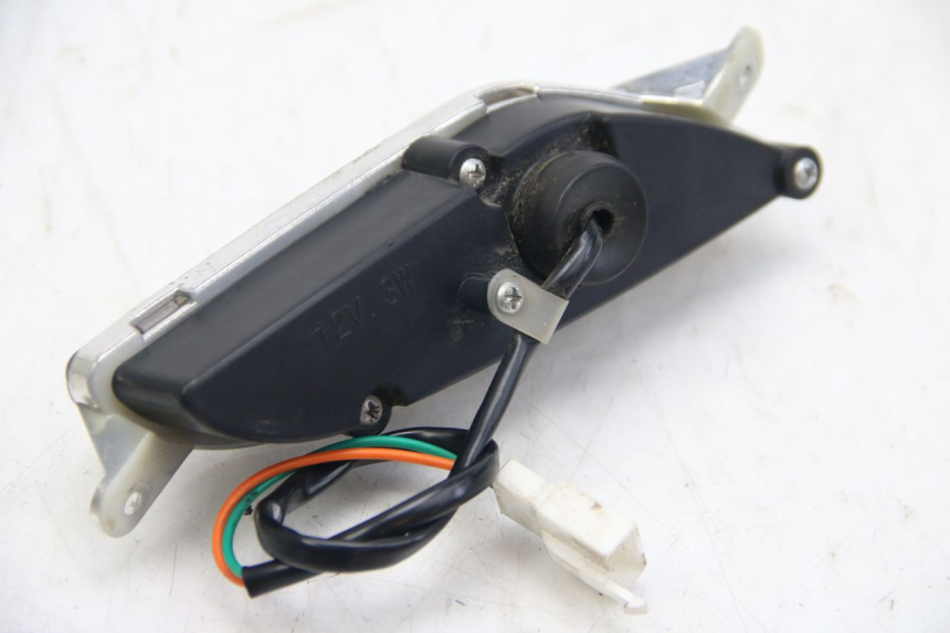 photo de INTERMITENTE TRASERO IZQUIERDO JM MOTORS GT LINE 4T 50 (2021 - 2023)