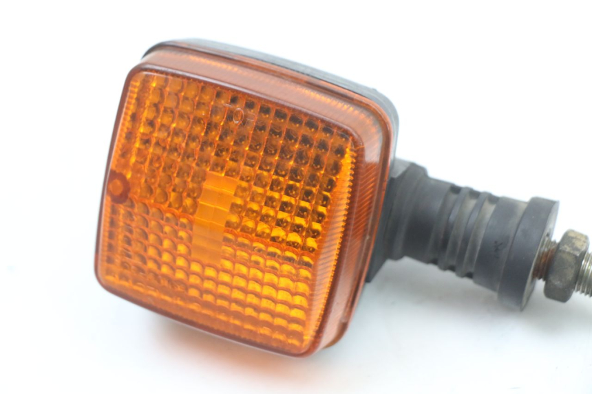 photo de TRASERO IZQUIERDO INTERMITENTE KAWASAKI KDX 125 (1990 - 1991)