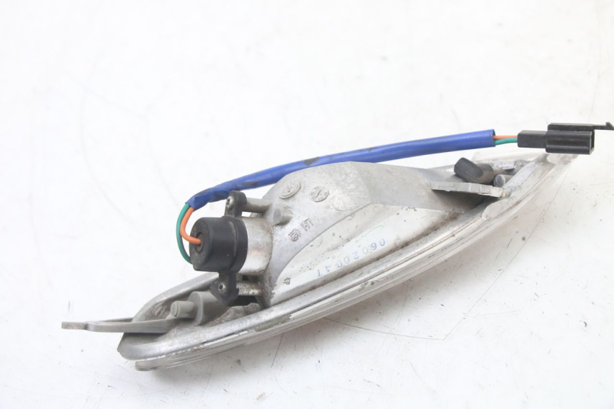 photo de TRASERO IZQUIERDO INTERMITENTE KYMCO GRAND DINK 125 (2008 - 2014)