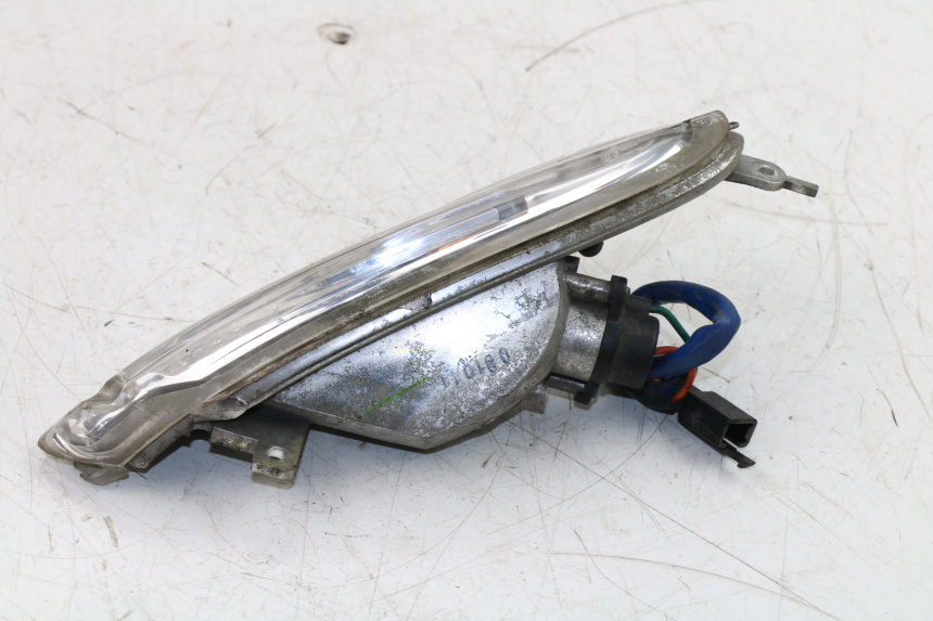 photo de TRASERO IZQUIERDO INTERMITENTE KYMCO GRAND DINK 125 (2002 - 2007)