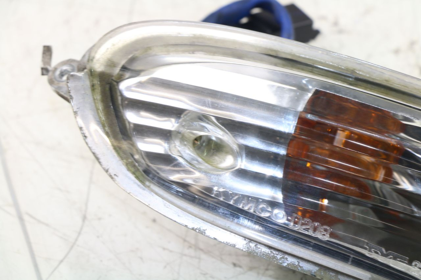 photo de TRASERO IZQUIERDO INTERMITENTE KYMCO GRAND DINK 125 (2008 - 2014)
