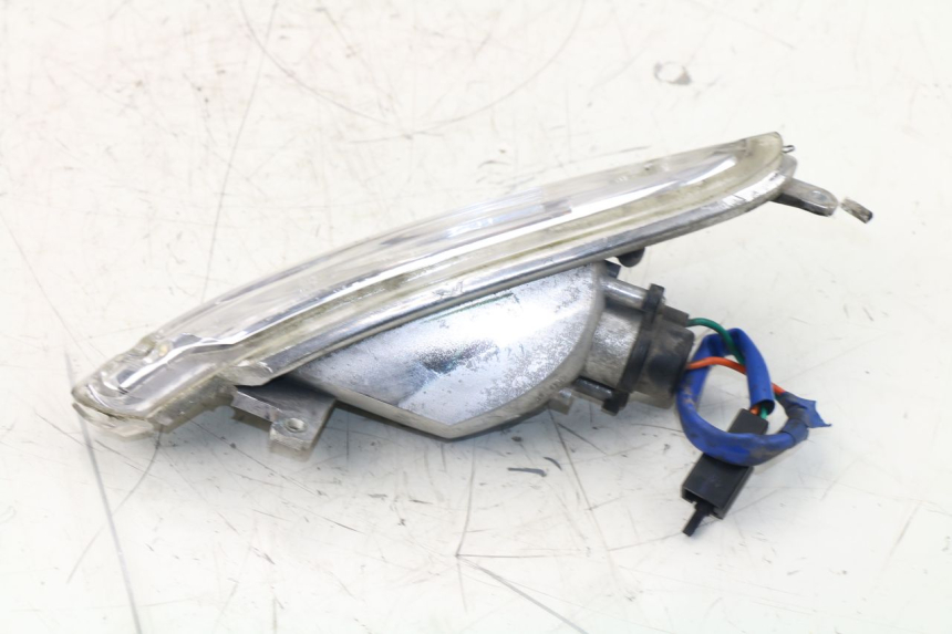 photo de TRASERO IZQUIERDO INTERMITENTE KYMCO GRAND DINK 125 (2008 - 2014)