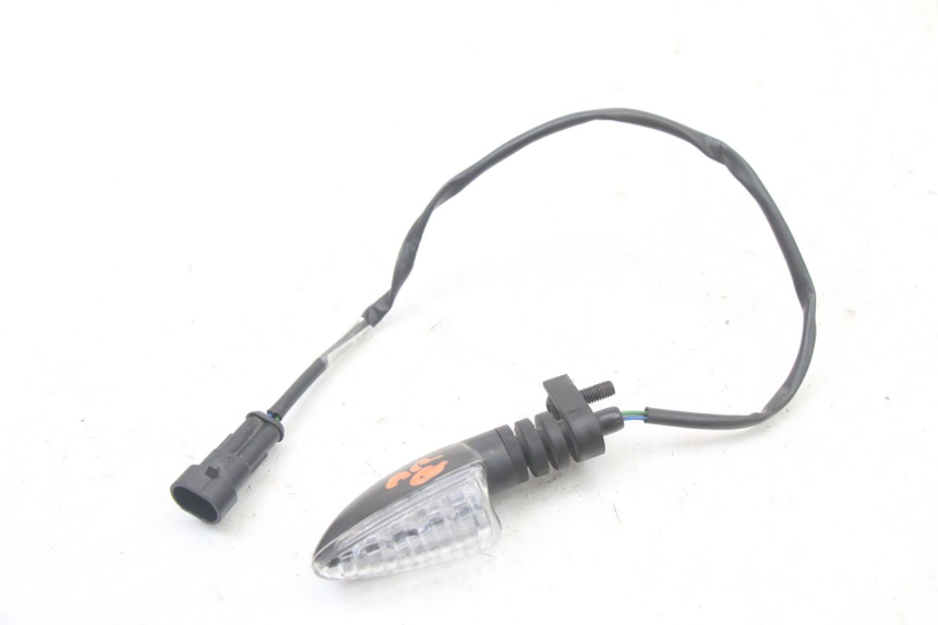 photo de TRASERO IZQUIERDO INTERMITENTE LIGIER PULSE 3 1 (2014 - 2020)