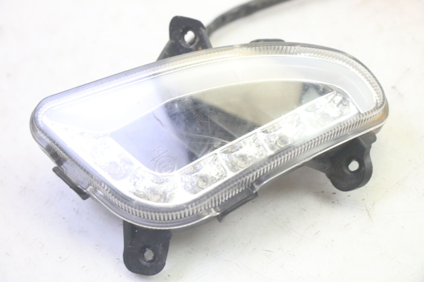 photo de TRASERO IZQUIERDO INTERMITENTE JM MOTORS OLDIES GT 4T 50 (2018 - 2025) - Detalle de la pieza