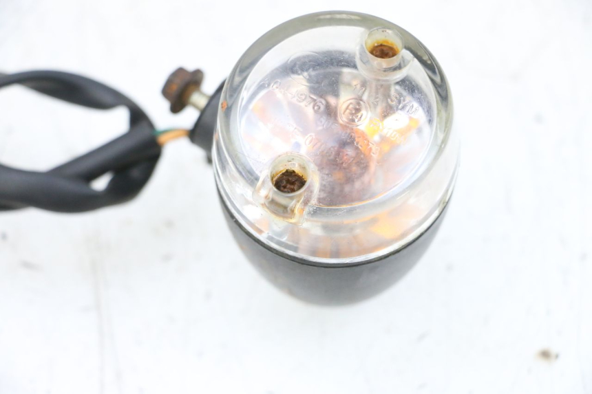 photo de TRASERO IZQUIERDO INTERMITENTE SYM ORBIT 2 50 (2008 - 2014) - Zoom estado de uso