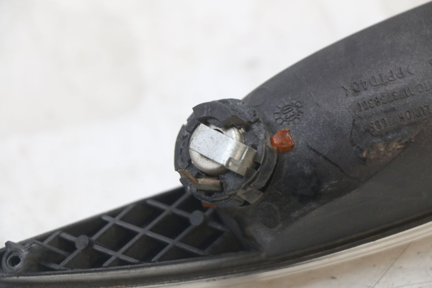 photo de INTERMITENTE TRASERO IZQUIERDO PEUGEOT ELYSTAR 50 (2002 - 2014)