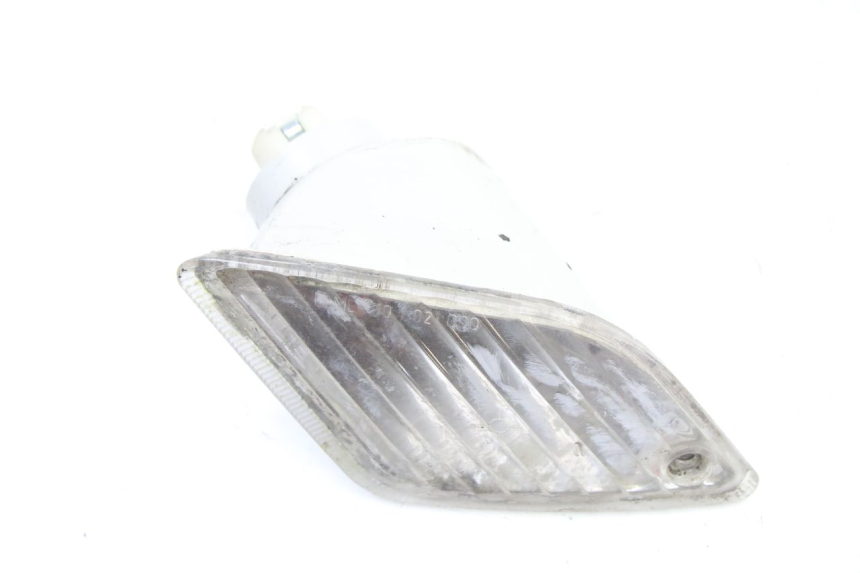 photo de TRASERO IZQUIERDO INTERMITENTE PIAGGIO VESPA GRANTURISMO 125 (2003 - 2007)
