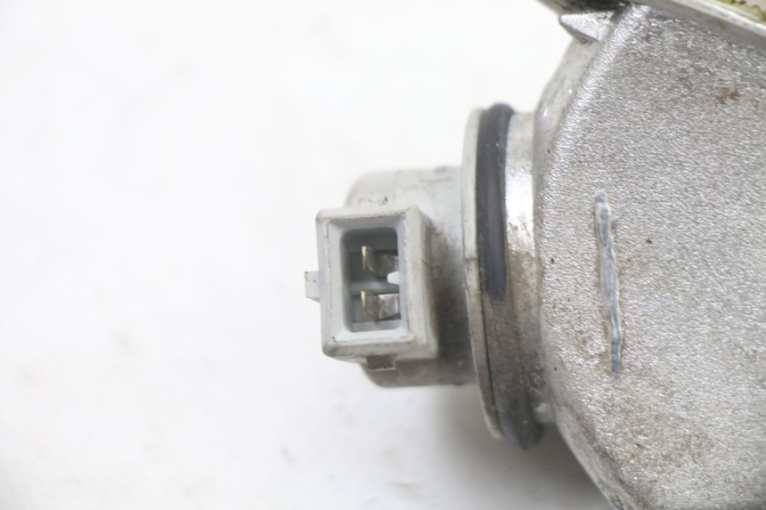 photo de TRASERO IZQUIERDO INTERMITENTE PIAGGIO VESPA LX IE 125 (2010 - 2012)