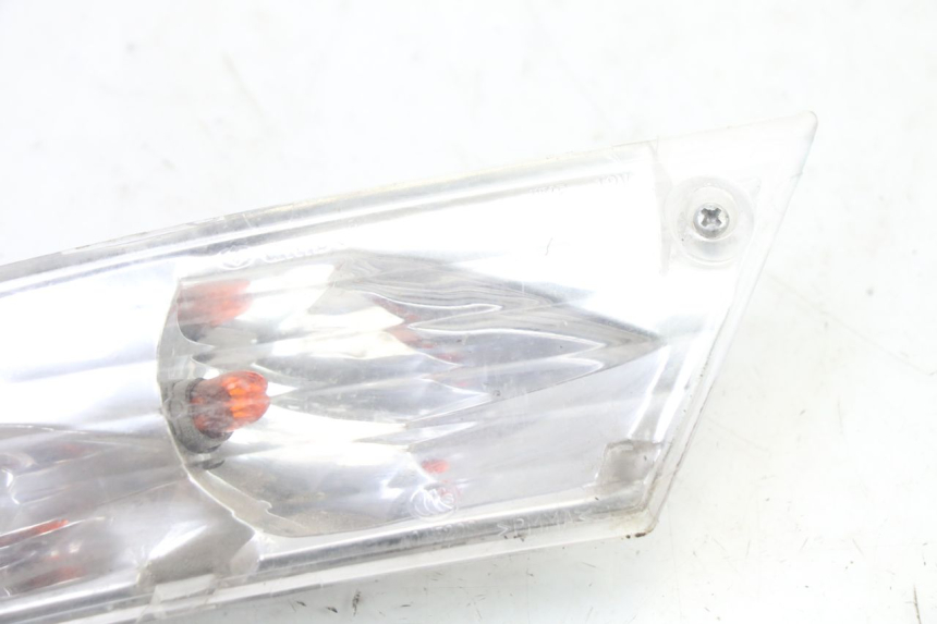 photo de INTERMITENTE TRASERO IZQUIERDO PIAGGIO ZIP 4T 50 (2018 - 2020)