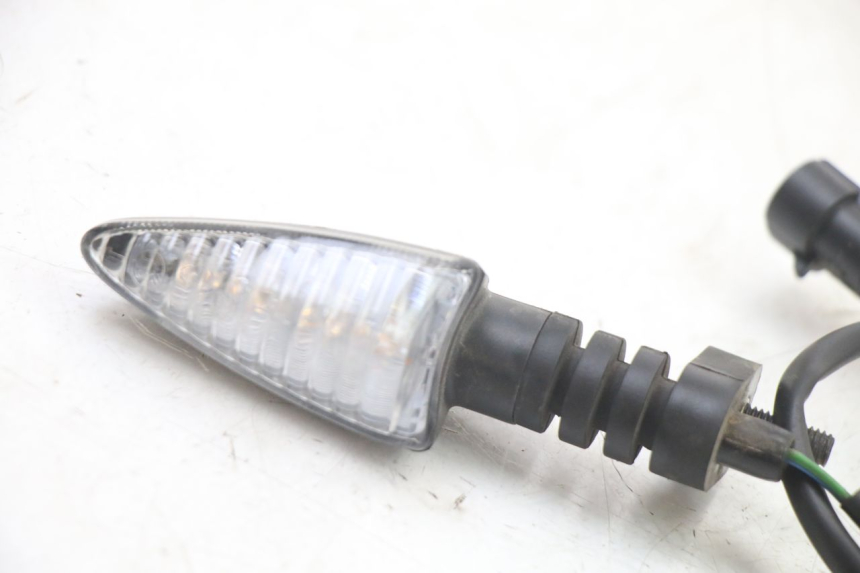 photo de TRASERO IZQUIERDO INTERMITENTE LIGIER PULSE 3 1 (2014 - 2020) - Otra perspectiva