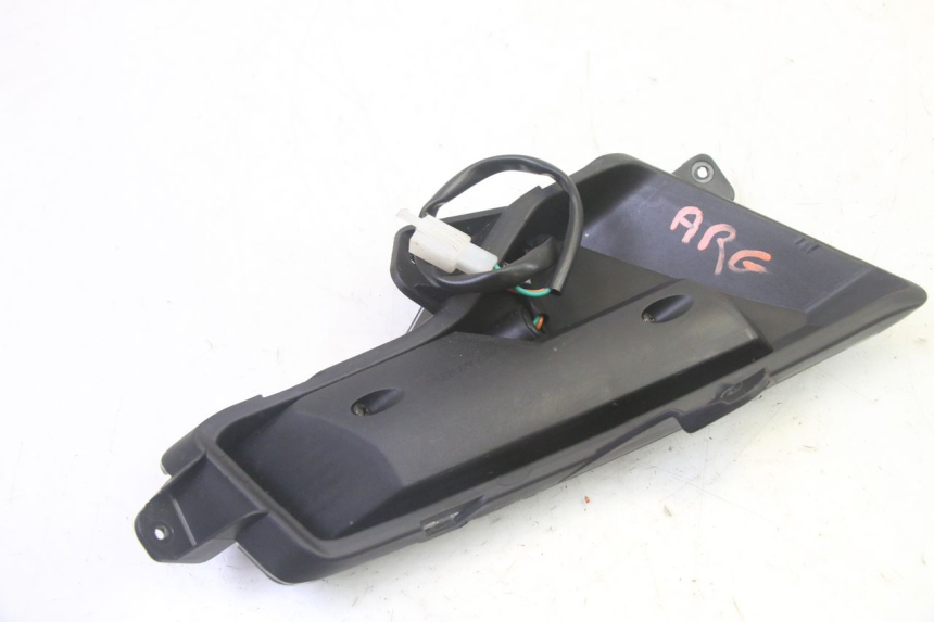 photo de TRASERO IZQUIERDO INTERMITENTE EFUN PUSA 1 - Primer plano técnico