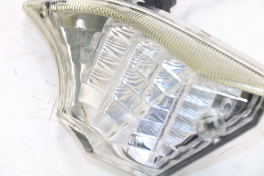 photo de TRASERO IZQUIERDO INTERMITENTE S-RIDER CAPRI 2T 50 (2010 - 2017)