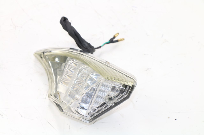 photo de TRASERO IZQUIERDO INTERMITENTE S-RIDER CAPRI 2T 50 (2010 - 2017)