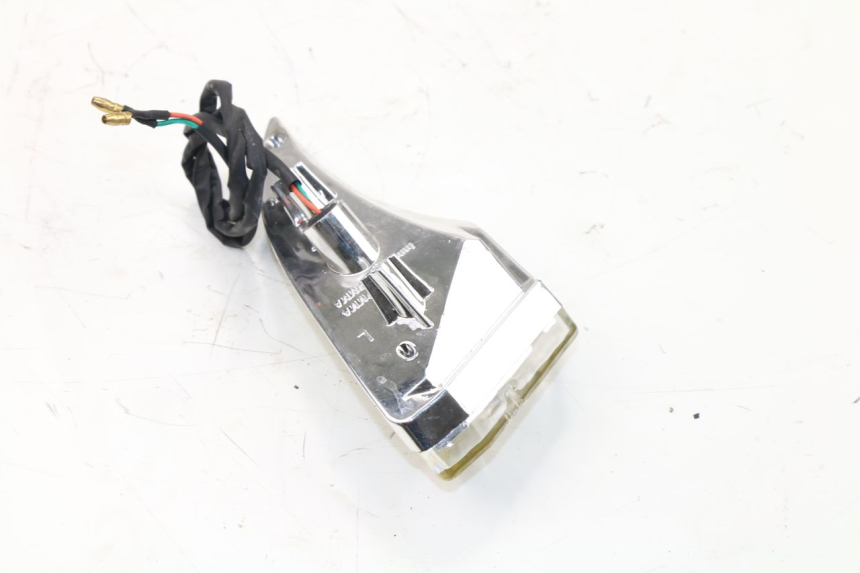 photo de TRASERO IZQUIERDO INTERMITENTE S-RIDER CAPRI 2T 50 (2010 - 2017)