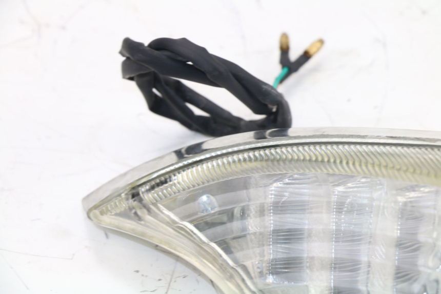 photo de TRASERO IZQUIERDO INTERMITENTE S-RIDER CAPRI 2T 50 (2010 - 2017)