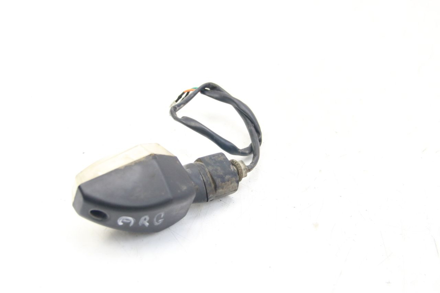 photo de INTERMITENTE TRASERO IZQUIERDO SYM WOLF SB 125 (2011 - 2018)
