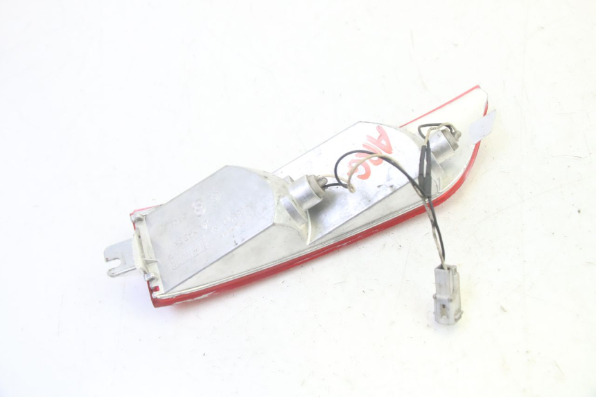 photo de INTERMITENTE TRASERO IZQUIERDO PIAGGIO X8 125 (2004 - 2007) - Recambio usado revisado