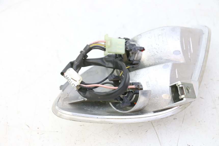photo de INTERMITENTE TRASERO IZQUIERDO PIAGGIO X9 EVOLUTION 125 (2003 - 2007)
