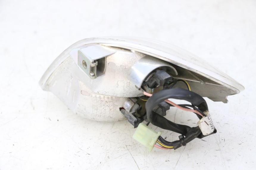 photo de INTERMITENTE TRASERO IZQUIERDO PIAGGIO X9 EVOLUTION 125 (2003 - 2007)