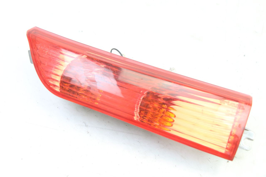 photo de INTERMITENTE TRASERO IZQUIERDO PIAGGIO XEVO - X EVO 125 (2007 - 2016)