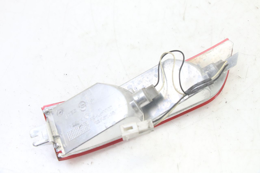 photo de INTERMITENTE TRASERO IZQUIERDO PIAGGIO XEVO - X EVO 125 (2007 - 2016)