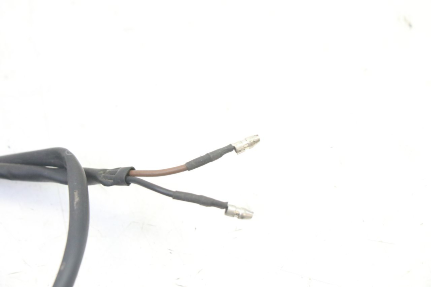 photo de TRASERO IZQUIERDO INTERMITENTE YAMAHA XJ6 ABS 600 (2008 - 2016)